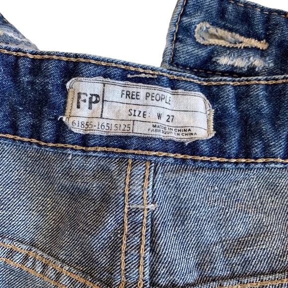 FREE PEOPLE DISTRESSED BLUE DENIM SHORTS - Picture 14 of 16